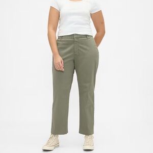 2/$25 Gap Downtown Khakis Mid rise Mesculen Green